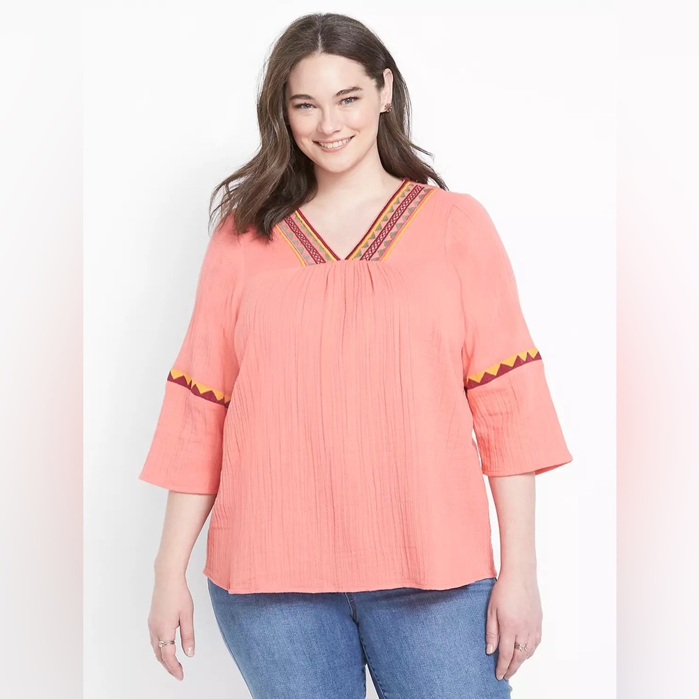 LB Top Embroidered 3/4 Sleeve